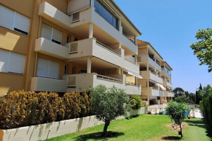 cbb08ac1c599c86a180e0238904aabc4 - 20