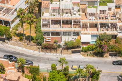 cc03b1b53b77ec5d7fdda4f8d93b71e1 - 30