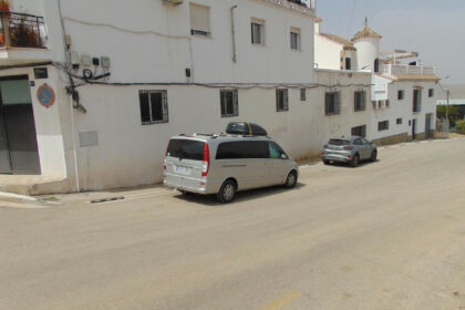 cf119cac6991ef7d8f9cdfae7037e76a - 2