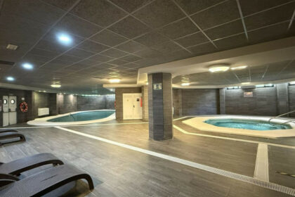 cf2c683934ae74e92c7497e5630415cd - 25