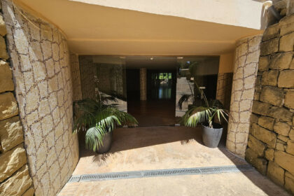 cf2c683934ae74e92c7497e5630415cd - 30