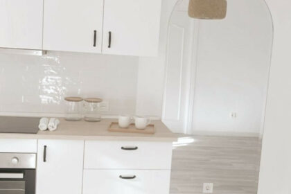 cf920e56658cf9d9f33dc79d08948b69 - 13