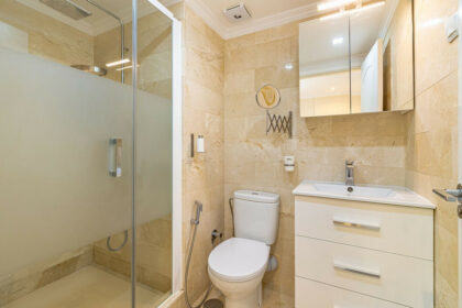 d0e300d03912fe05a9e2f46924016537 - 13