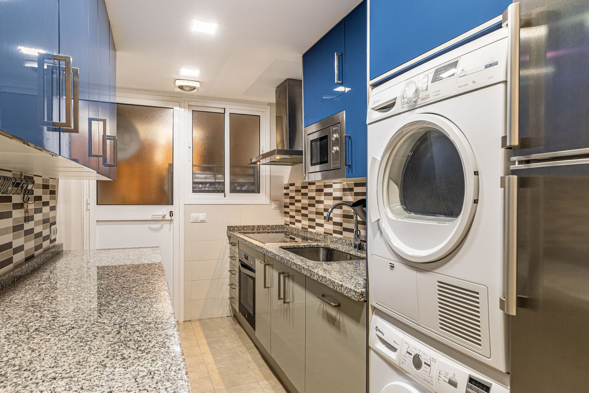 d0e300d03912fe05a9e2f46924016537 - 16