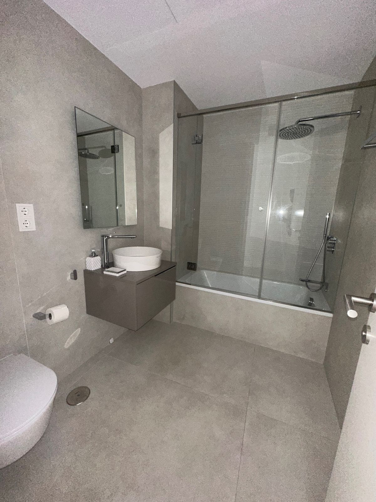 d14b27d9a2f00bef6655c32d5ac7226f - 18