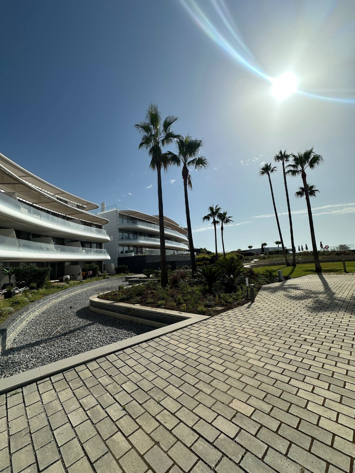 d14b27d9a2f00bef6655c32d5ac7226f - 2