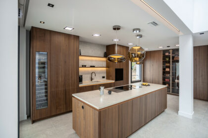 d1a36d15f41a776fc6f9b6c85498bc76 - 12