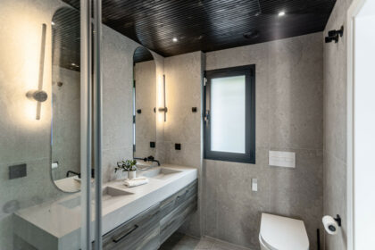 d1a36d15f41a776fc6f9b6c85498bc76 - 28