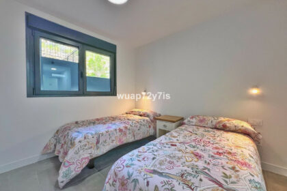 d1f35444536b71a89f615c83b6ec0209 - 11