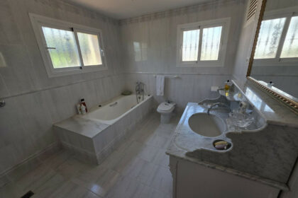 d20c148746655884adcd619aab273e63 - 19