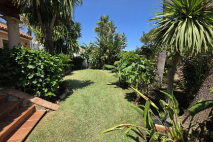 d20c148746655884adcd619aab273e63 - 23