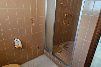 d213f94aeb6754577d727100ba0e39c0 - 27