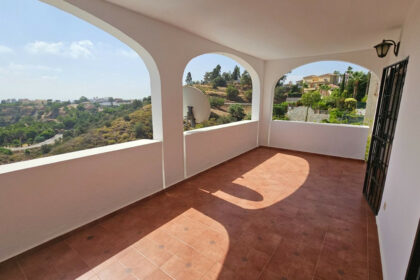 d213f94aeb6754577d727100ba0e39c0 - 45