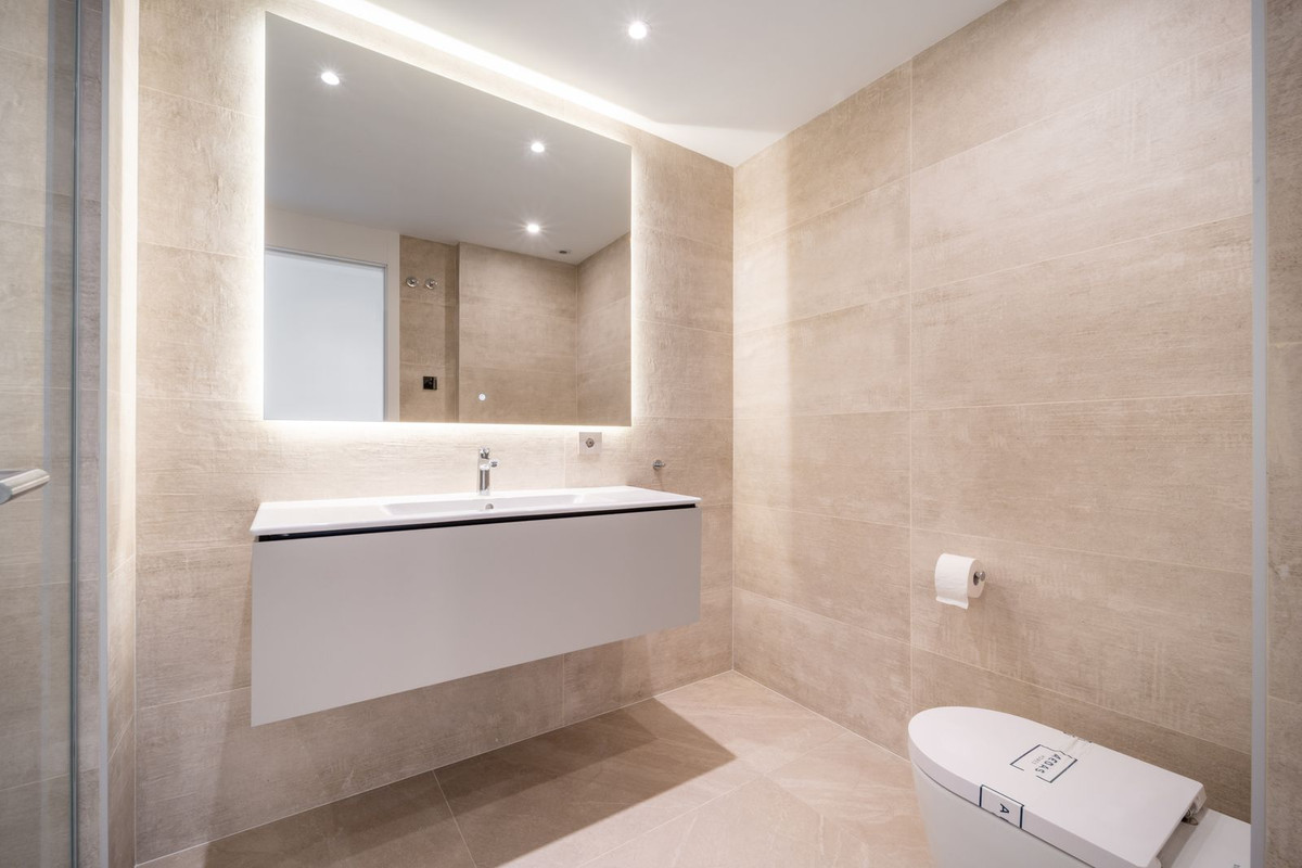 d2c248830df4ea7aadcd5281300c2737 - 26