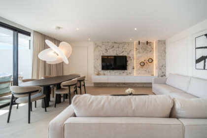 d2c248830df4ea7aadcd5281300c2737 - 29