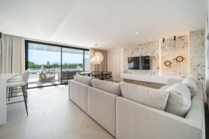 d2c248830df4ea7aadcd5281300c2737 - 36