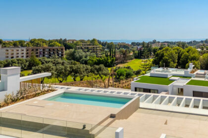 d2c248830df4ea7aadcd5281300c2737 - 5