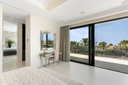 d34d393be3f0036f686a1e80cad21bf1 - 51