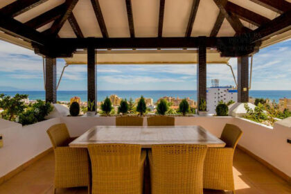 d5d37a51ef93522a9fe40fe8592c3679 - 11