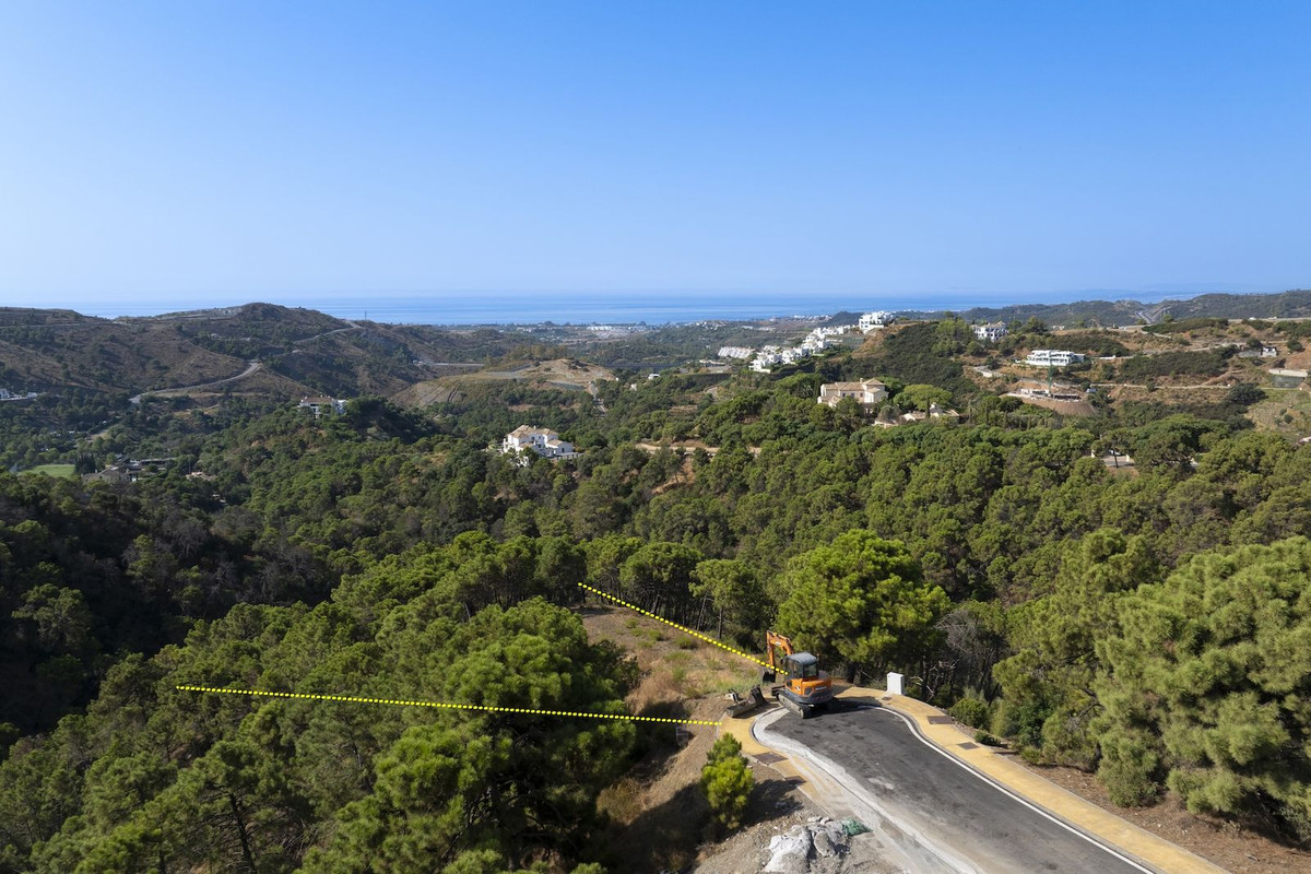 d9e807dbc5aaf6c700b54ff4bab0ad40 - 6