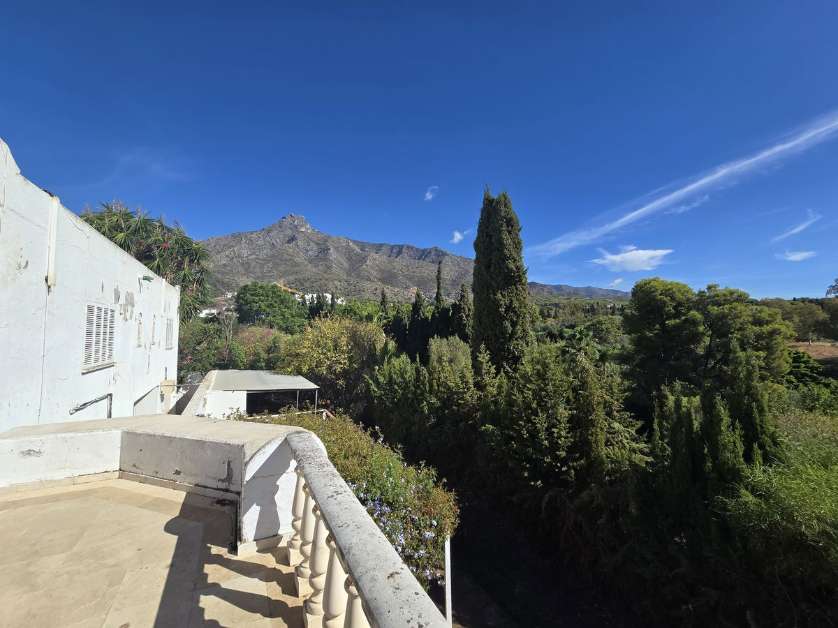 dca0529410ffe7e041705a6e00e0523c - 11