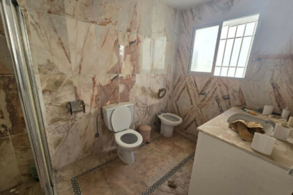 dca0529410ffe7e041705a6e00e0523c - 15