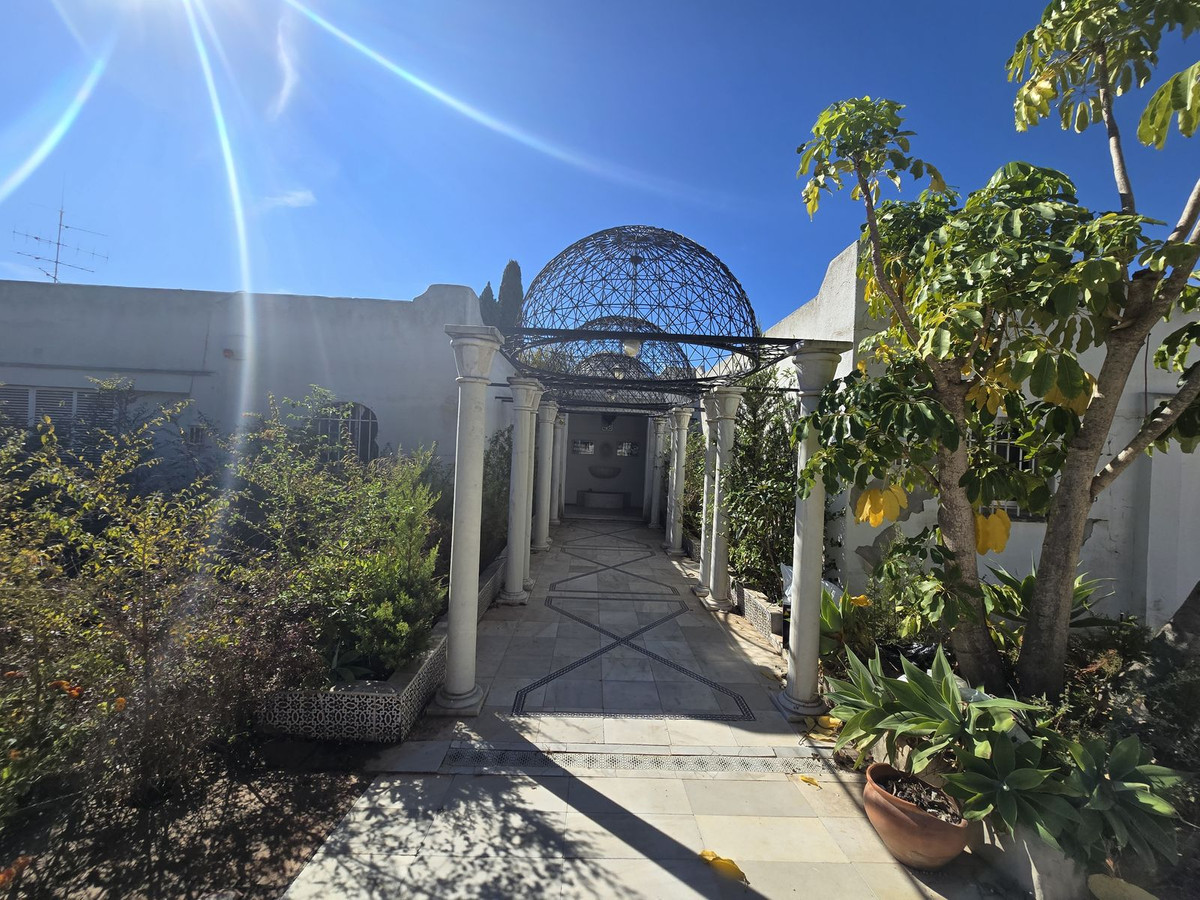 dca0529410ffe7e041705a6e00e0523c - 21