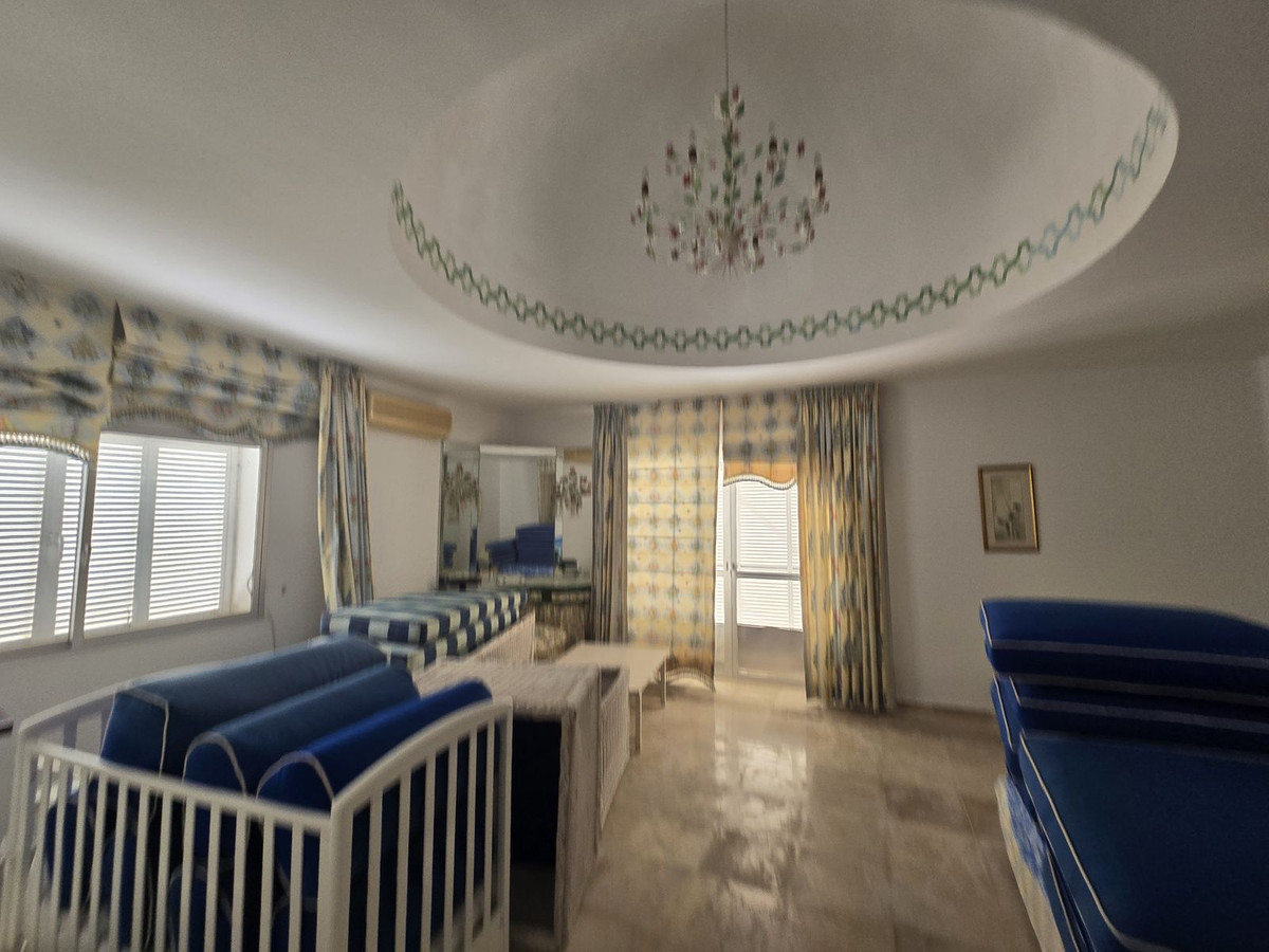 dca0529410ffe7e041705a6e00e0523c - 30