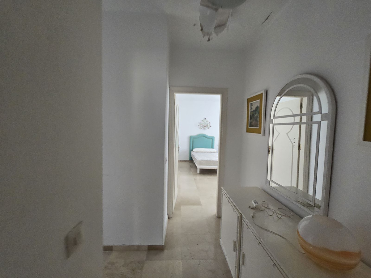 dca0529410ffe7e041705a6e00e0523c - 33