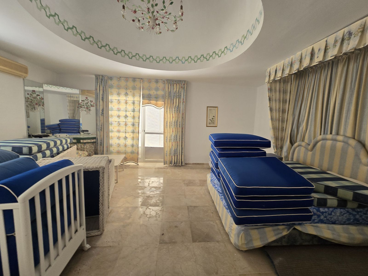 dca0529410ffe7e041705a6e00e0523c - 37