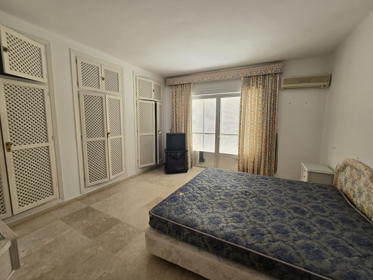 dca0529410ffe7e041705a6e00e0523c - 44