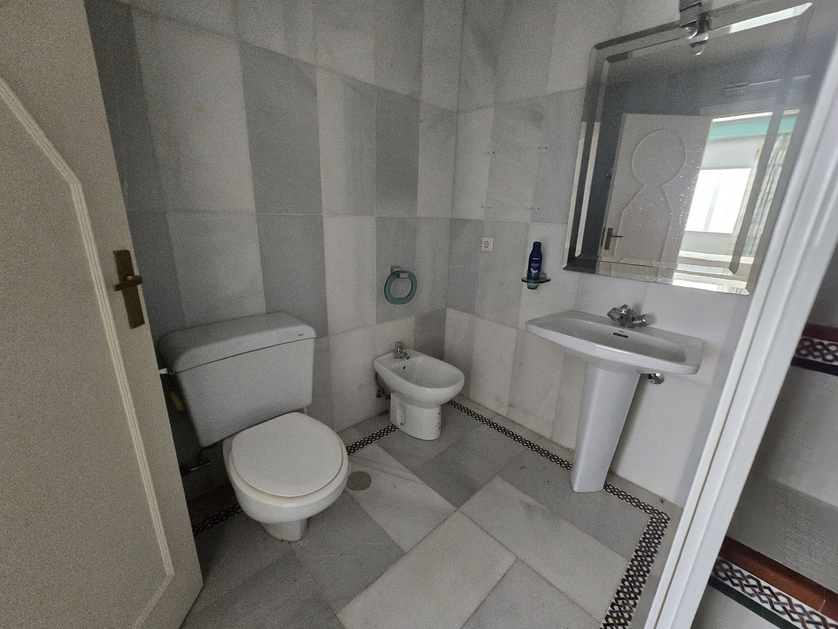 dca0529410ffe7e041705a6e00e0523c - 54