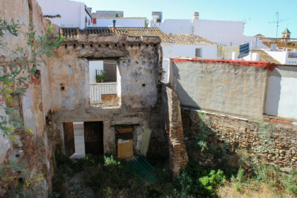 de703125bd130fa7ce892b4e55a8699e - 11