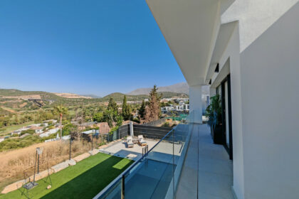 df9ca5935e0ef861e9acc1972bd488d2 - 30