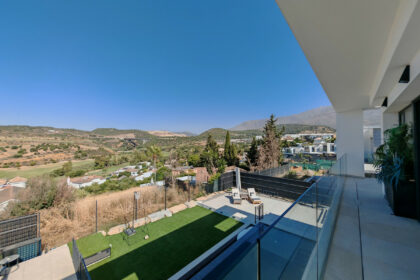 df9ca5935e0ef861e9acc1972bd488d2 - 31