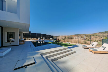 df9ca5935e0ef861e9acc1972bd488d2 - 33