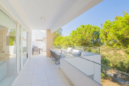 e01ab20e1f6845dd713d8ca3fbbcda32 - 19