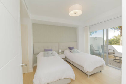 e01ab20e1f6845dd713d8ca3fbbcda32 - 38