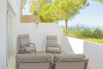 e01ab20e1f6845dd713d8ca3fbbcda32 - 47