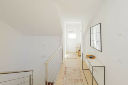 e01ab20e1f6845dd713d8ca3fbbcda32 - 5