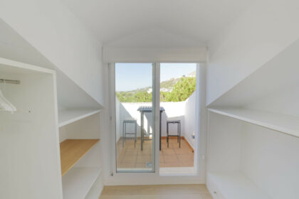 e01ab20e1f6845dd713d8ca3fbbcda32 - 8