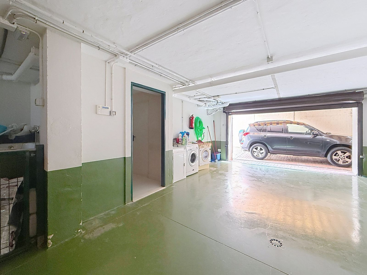 e0d0f56bfd9c1123927a743c028b5959 - 100