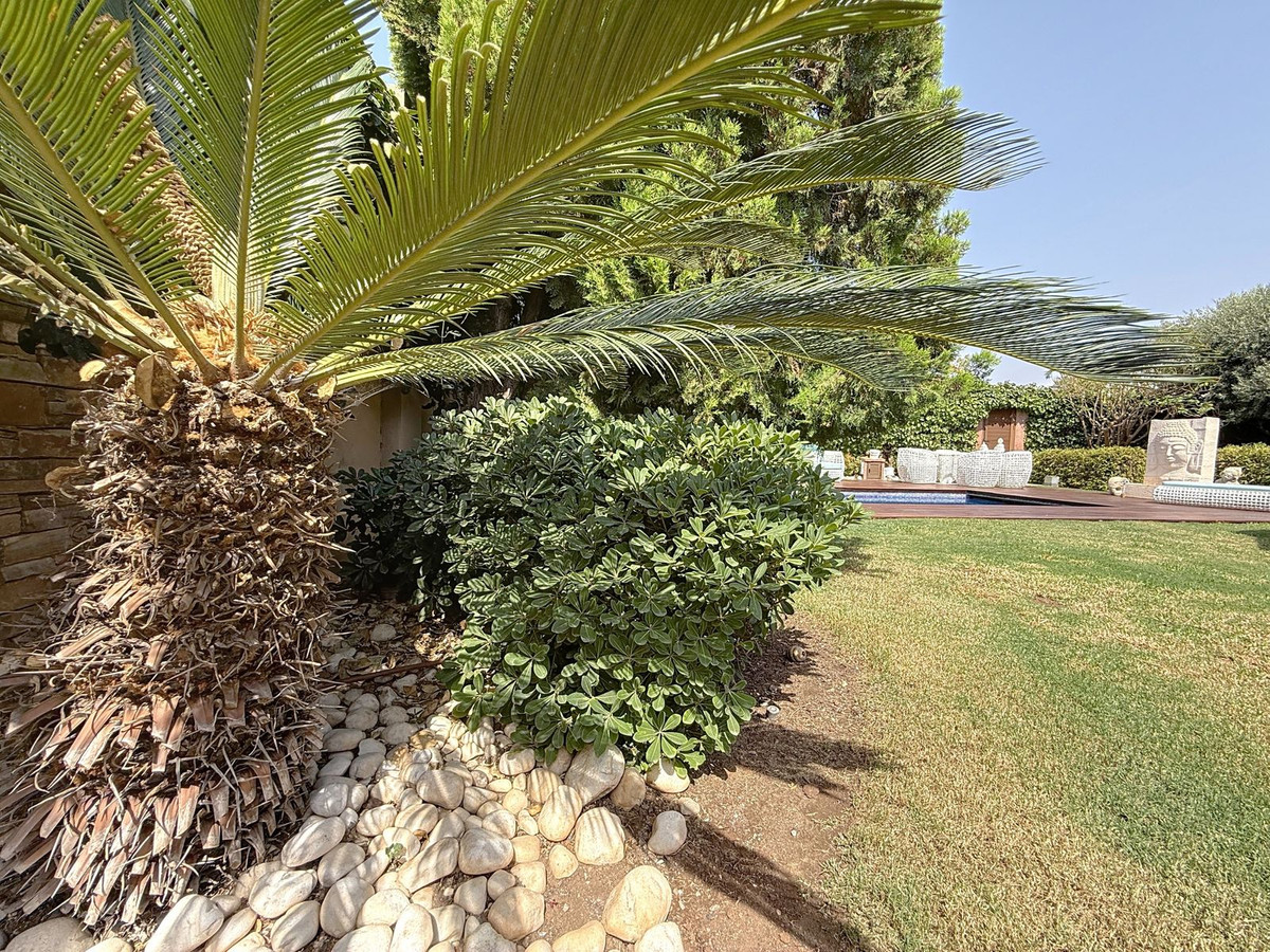 e0d0f56bfd9c1123927a743c028b5959 - 102