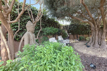 e0d0f56bfd9c1123927a743c028b5959 - 16