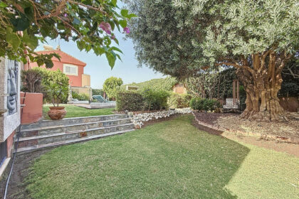 e0d0f56bfd9c1123927a743c028b5959 - 19