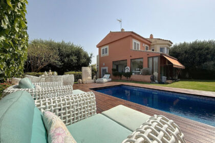 e0d0f56bfd9c1123927a743c028b5959 - 24