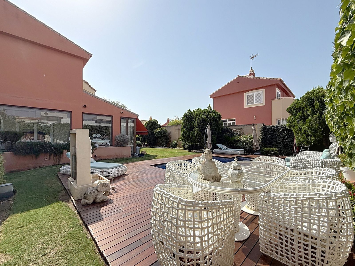 e0d0f56bfd9c1123927a743c028b5959 - 25