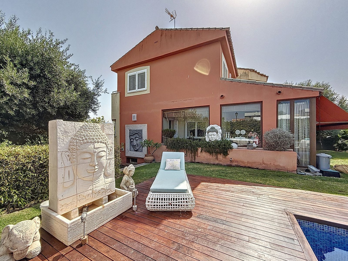 e0d0f56bfd9c1123927a743c028b5959 - 33