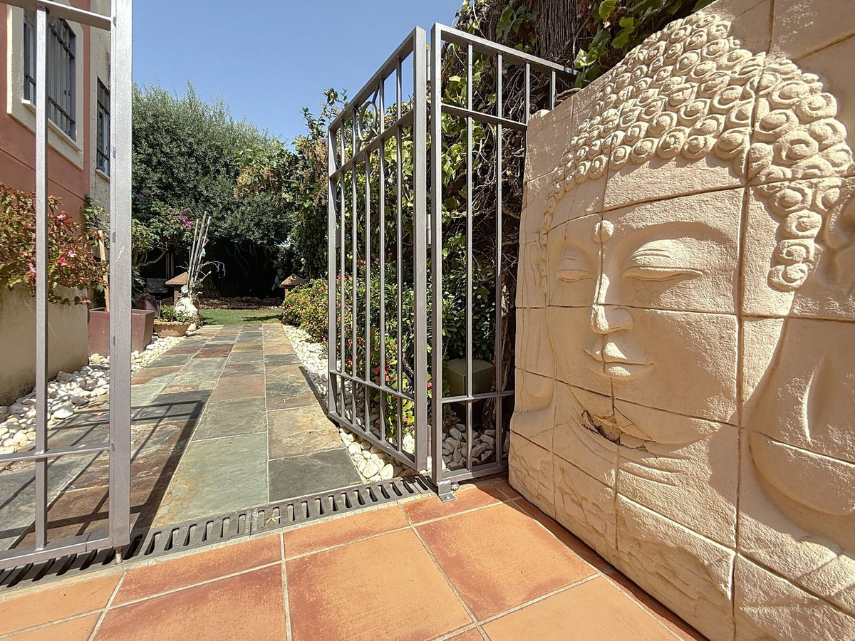 e0d0f56bfd9c1123927a743c028b5959 - 4