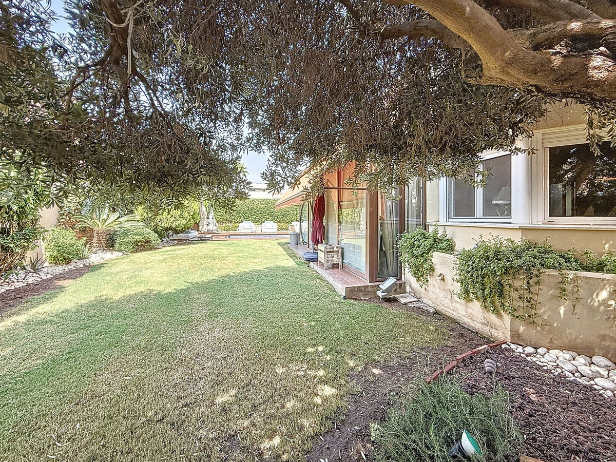 e0d0f56bfd9c1123927a743c028b5959 - 45